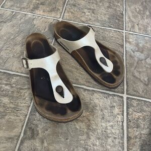 Women’s Birkenstock Beige Gizeh Big Buckle Sandals Size 38